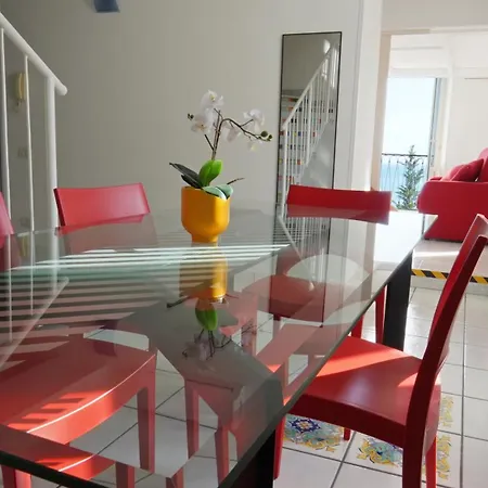 Solaride Apartments, Free Private Parking With Videosurvelliance And Shuttle Service * Salerno